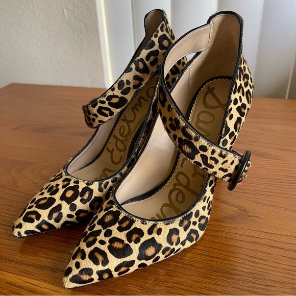 Sam Edelman Hinda Cross Strap Pumps Pointed Toe Leopard Size 5.5 - Picture 1 of 15
